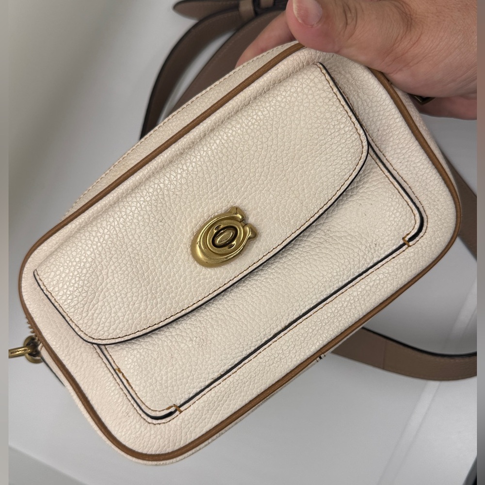 Coach Cream and Tan Crossbody Bag - Picture 4 of 17